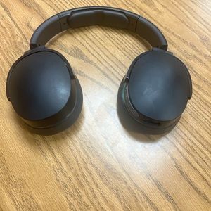 Hesh Evo Skull Candy wireless headphones